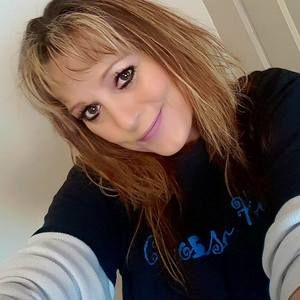 Meet your Posher, Lori